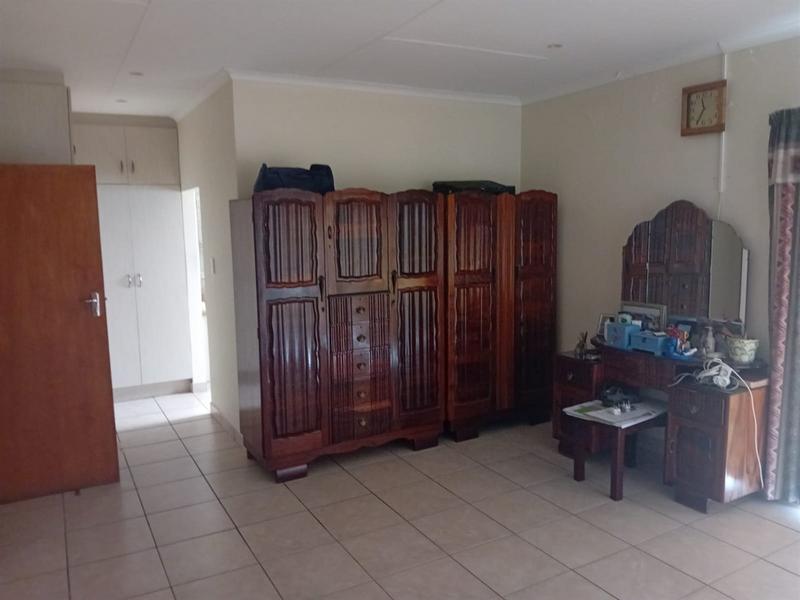 3 Bedroom Property for Sale in Stilbaai Wes Western Cape